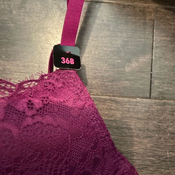 La senza bra size: 36B - Picture 3 of 4